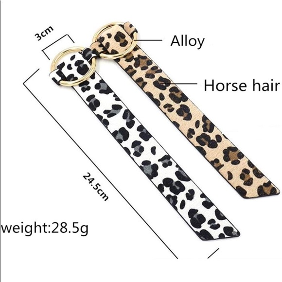 Buckled Leopard Bracelet Cuff - Picture 3 of 3